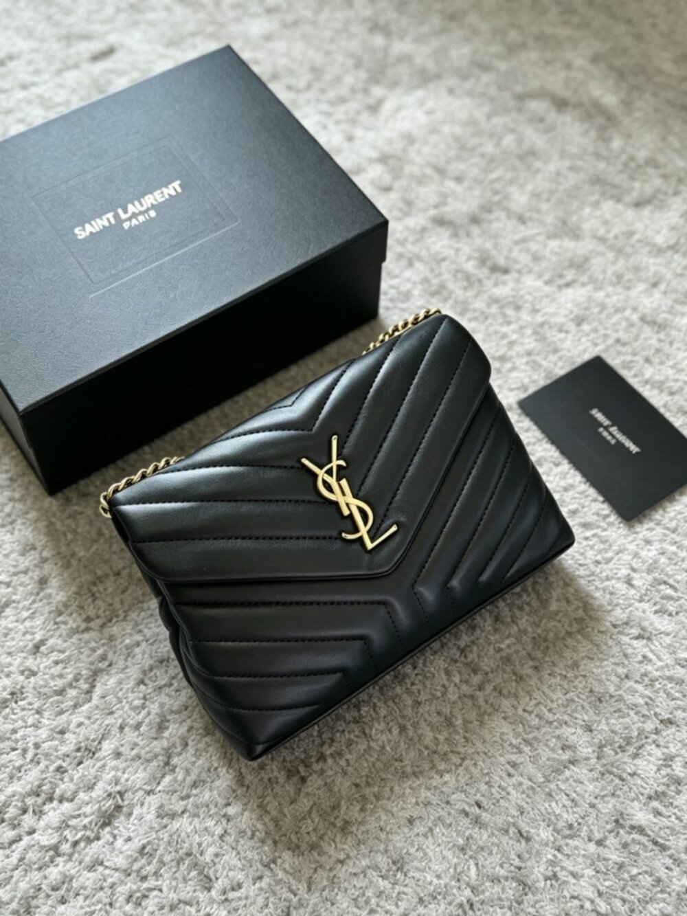 Saint Laurent Loulou Medium Bag - Picture 3 of 6